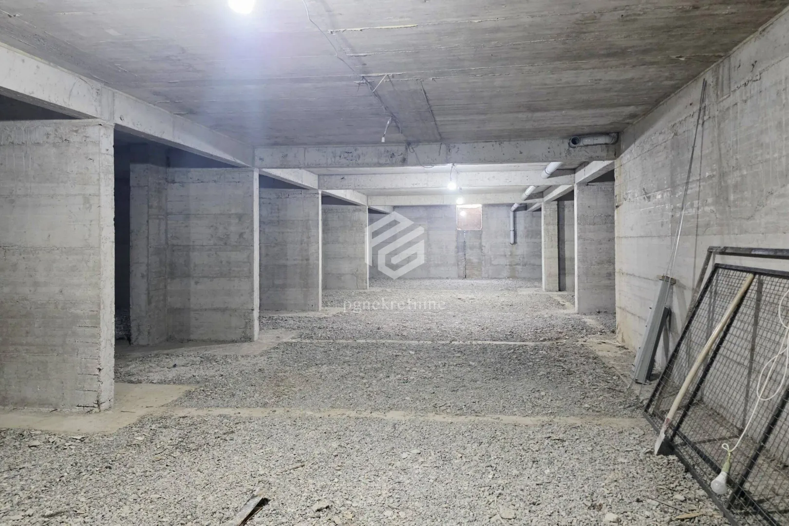 Prodaja, jednosoban stan, 47m², Konik, Podgorica