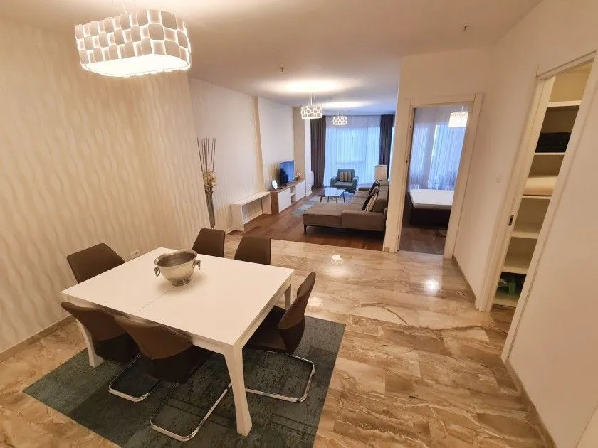 Rent, one bedroom apartment, 77m², Budva, Crna Gora