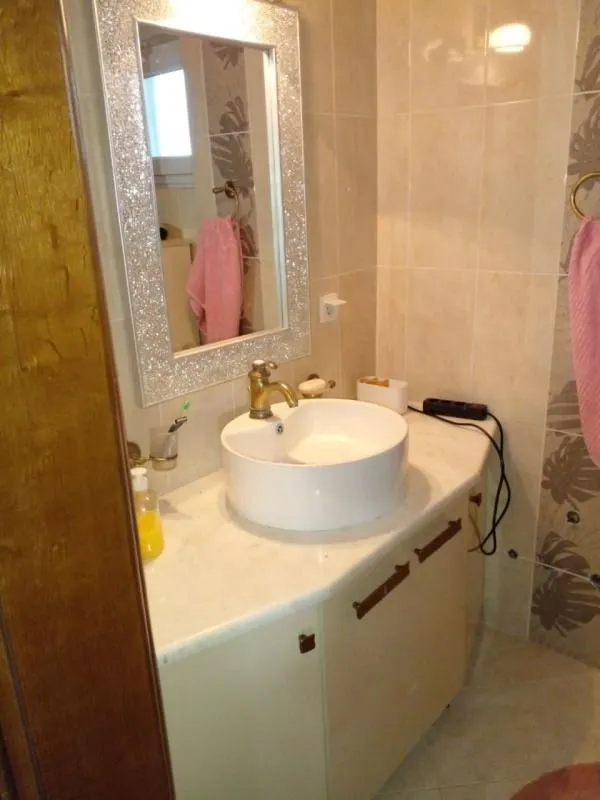 Prodaja, kuća, 180m², Sutomore, Bar