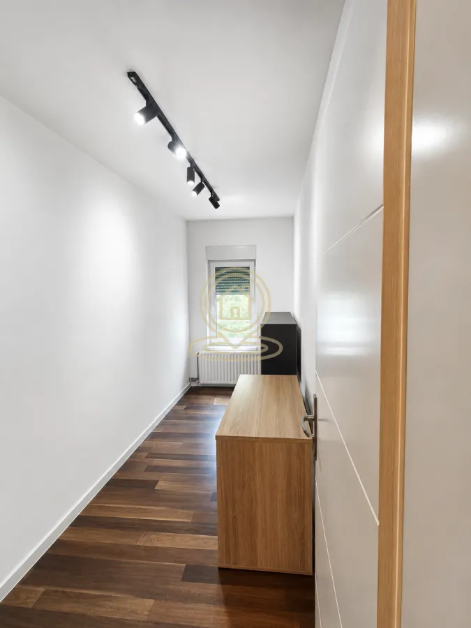 Rent, office space, 60m², Centar, Kragujevac