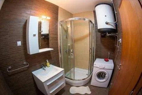 Rent, studio apartment, 40m², Bečići, Budva