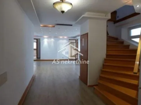 Izdavanje, stan, 175m², Stari Grad, Beograd - image 3