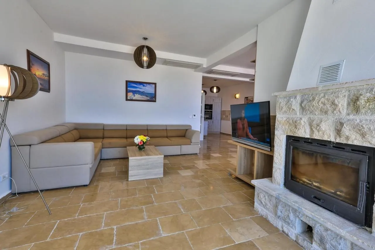 Sale, house, 135m², Reževići, Budva