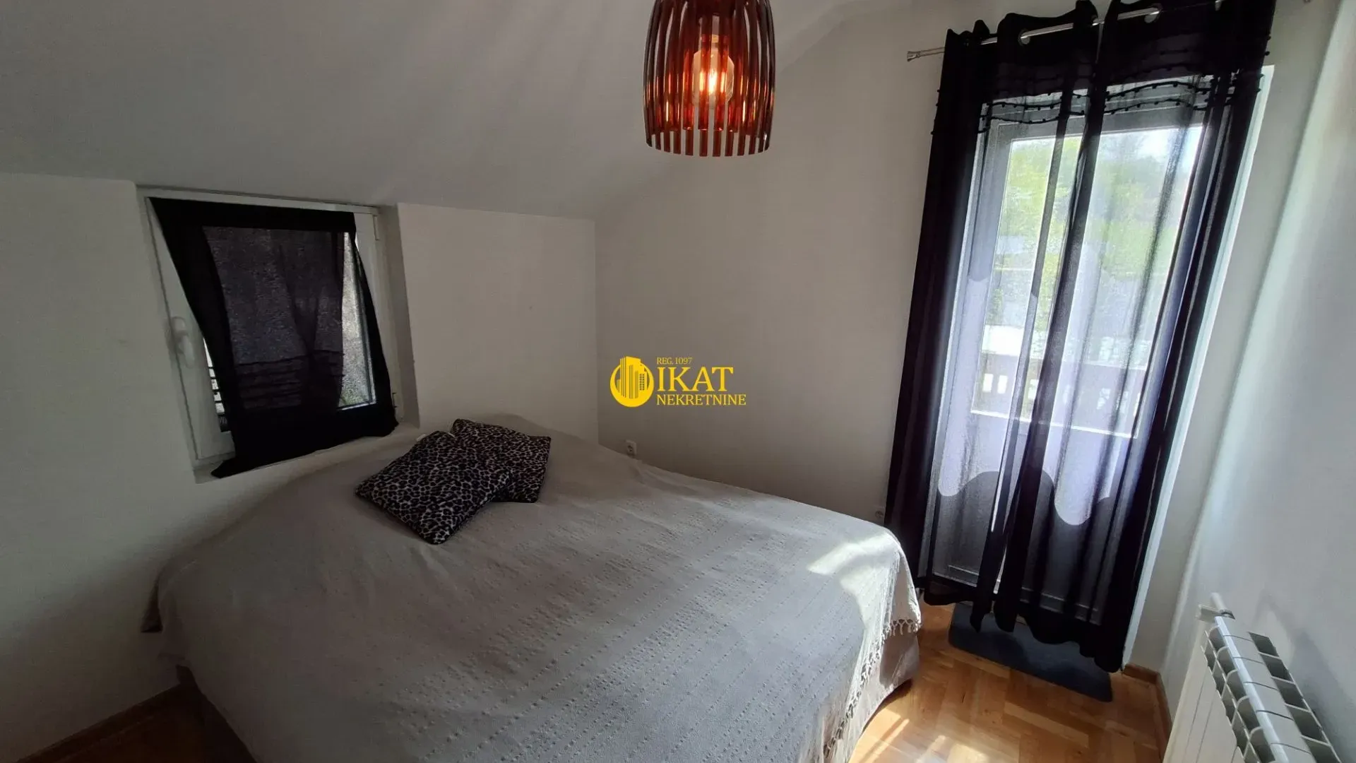Prodaja, kuća, 250m², Mali Mokri Lug, Zvezdara Sve Podlokacije