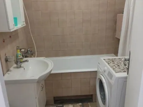 Izdavanje, jednosoban stan, 35m², Liman 4, Novi Sad Sve Podlokacije - image 9