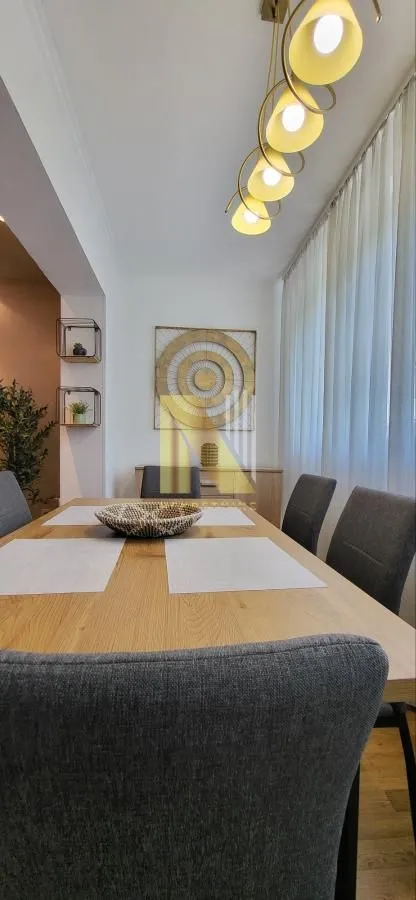 Izdavanje, dvosoban stan, 51m², Sajmište, Novi Sad