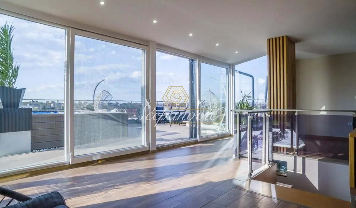 Sale, four bedroom apartment, 113m², Bulevar patrijarha Pavla, Novi Sad Sve Podlokacije