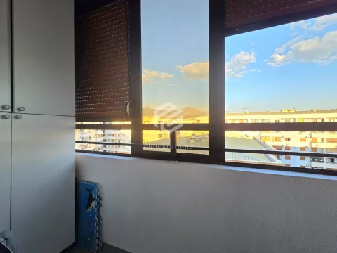 Prodaja, jednosoban stan, 45m², Stari Aerodrom, Podgorica - image 12