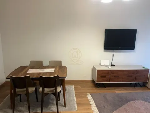 Rent, two bedroom apartment, 41m², Stari Grad, Beograd - image 3