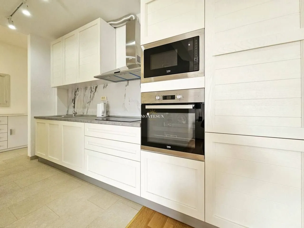 Rent, two bedroom apartment, 68m², Budva, Crna Gora