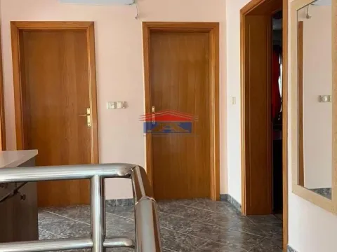 Rent, office space, 180m², Rumenka, Novi Sad Sve Podlokacije - image 10