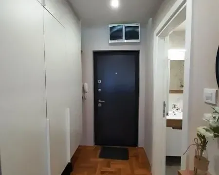 Izdavanje, dvosoban stan, 72m², Bulevar, Niš - image 10