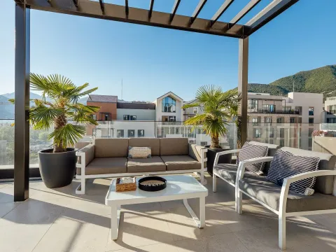 Sale, two bedroom apartment, 179m², Porto Montenegro, Tivat - image 53