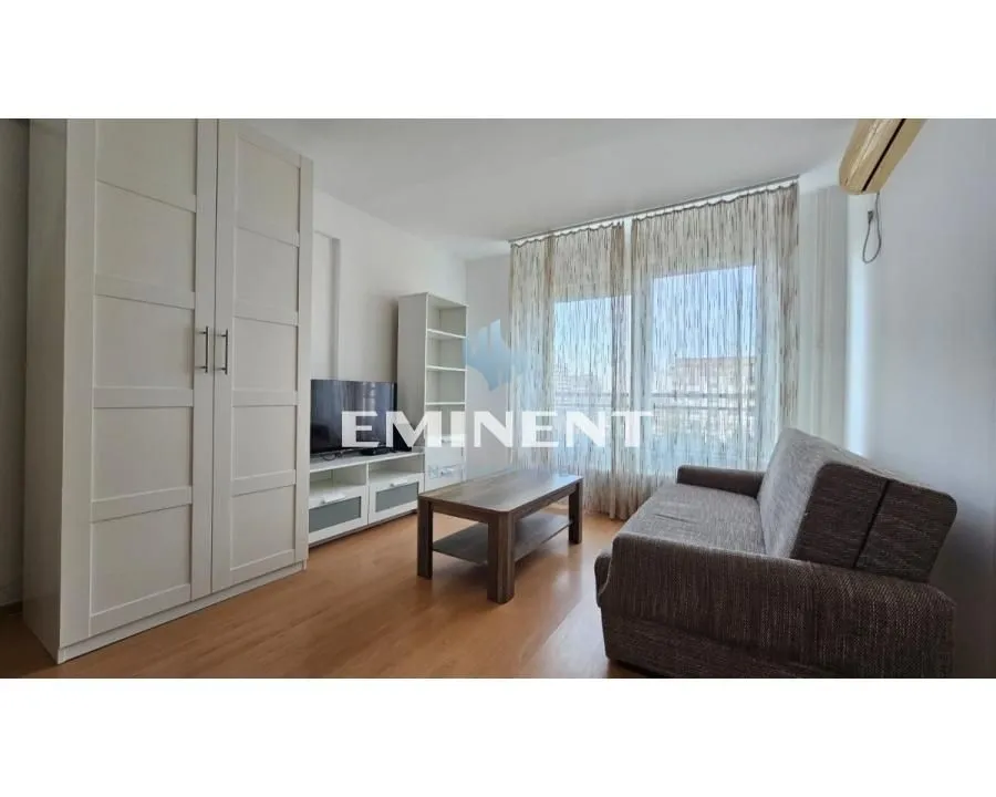 Rent, one bedroom apartment, 44m², Stari Grad, Beograd