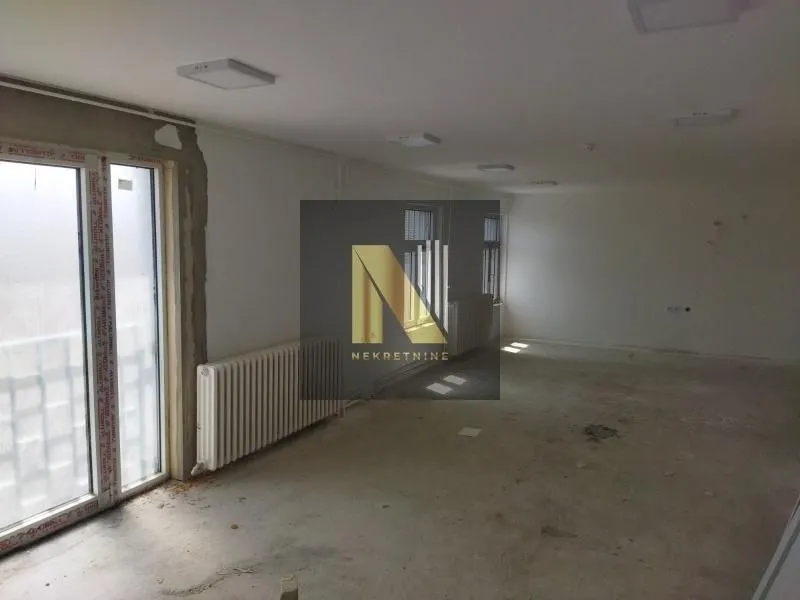 Rent, office space, 449m², Centar, Novi Sad