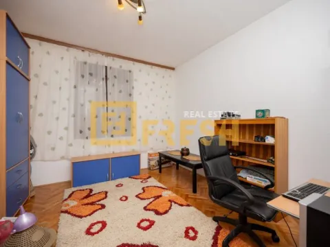 Prodaja, kuća, 150m², Stari Aerodrom, Podgorica - image 10