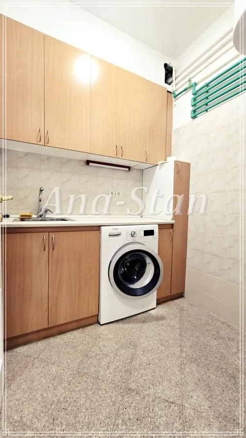 Rent, house, 290m², Voždovac Sve Podlokacije, Beograd