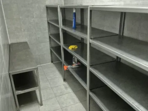 Izdavanje, poslovni prostor, 130m², Zemun Save Kovačevića, Zemun Sve Podlokacije - image 3