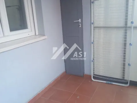 Izdavanje, dvosoban stan, 52m², Sajam, Novi Sad Sve Podlokacije - image 9