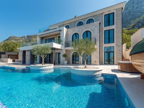 Sale, house, 496m², Blizikuće, Budva