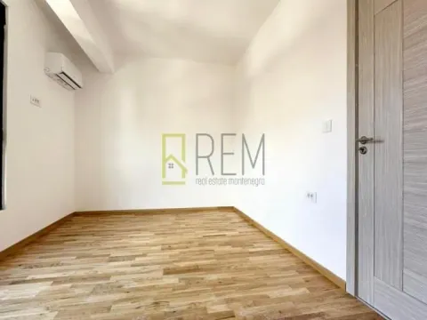 Sale, two bedroom apartment, 69m², Bar, Crna Gora - image 7