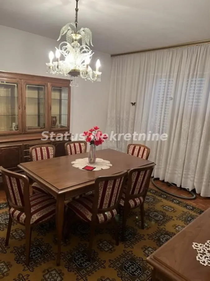 Prodaja, kuća, 144m², Petrovaradin, Novi Sad