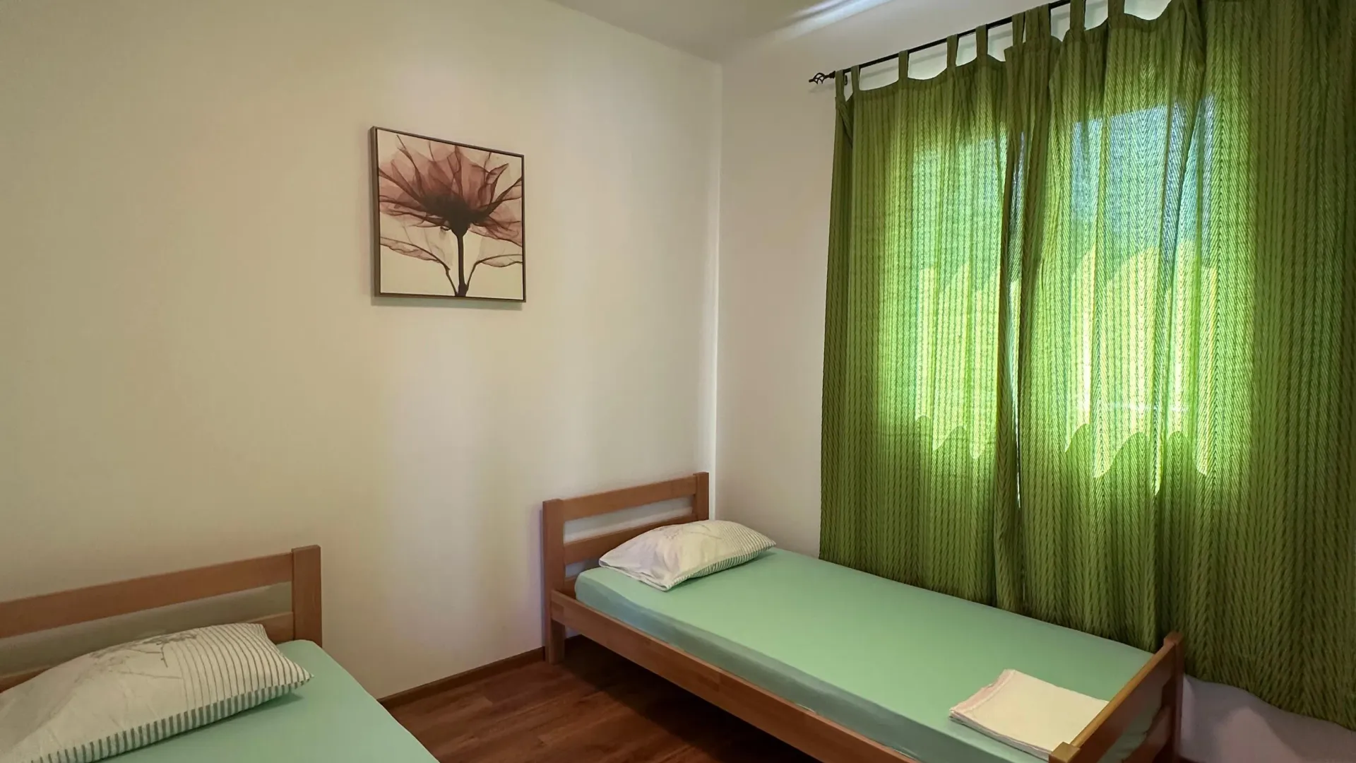 Rent, two bedroom apartment, 50m², Mažina, Tivat