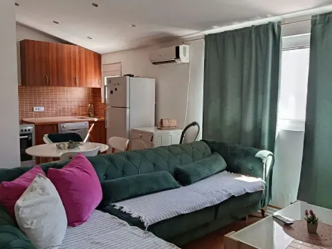 Prodaja, jednosoban stan, 53m², Ilino, Bar - image 1