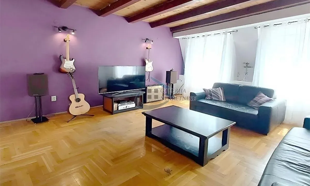Prodaja, trosoban stan, 88m², Stari Grad, Beograd