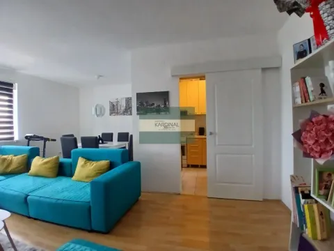 Prodaja, trosoban stan, 79m², Centar, Jagodina - image 7