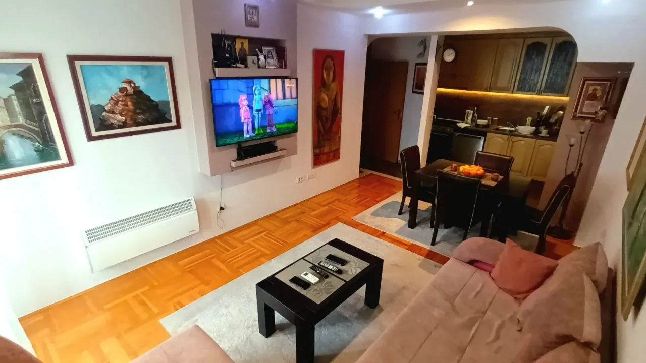 Prodaja, dvosoban stan, 74m², Pobrežje, Podgorica