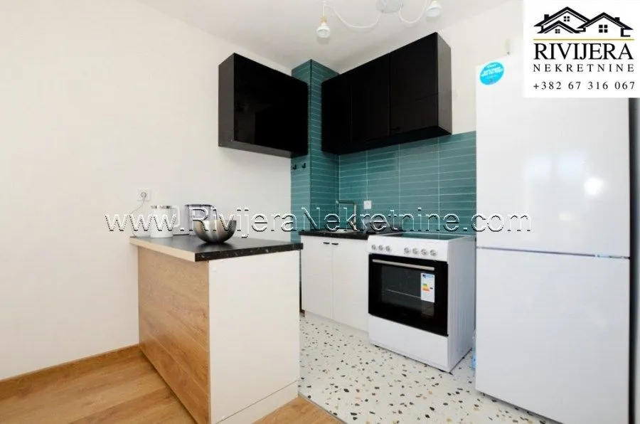 Prodaja, dvosoban stan, 70m², Igalo, Herceg Novi