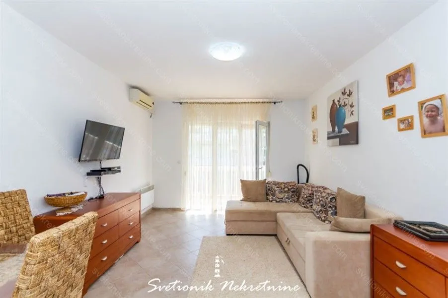 Prodaja, jednosoban stan, 59m², Đenovići, Herceg Novi