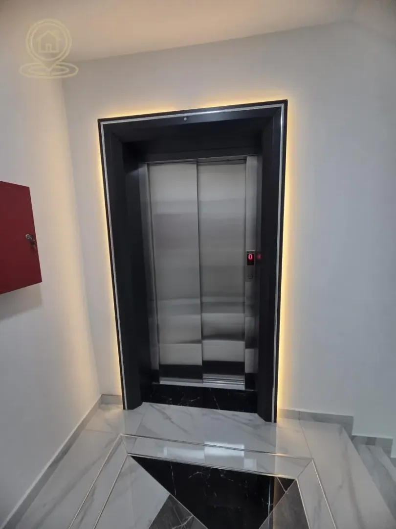 Prodaja, četvorosoban stan, 88m², Medijana, Niš