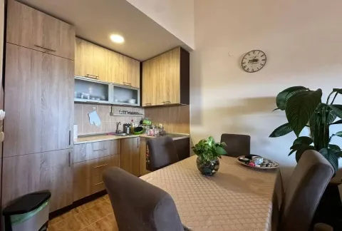 Sale, two bedroom apartment, 74m², Lazi, Budva - image 10