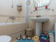 Prodaja, trosoban stan, 109m², Podgorica, Crna Gora - image 2