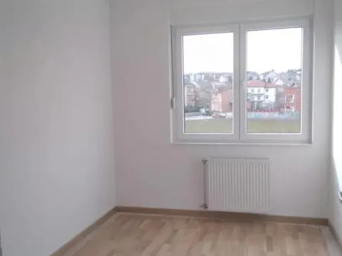 Rent, three bedroom apartment, 59m², Sremska Kamenica, Petrovaradin - image 10