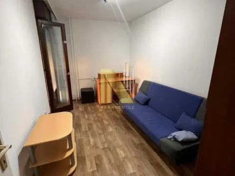 Izdavanje, četvorosoban stan, 75m², Sajmište, Novi Sad - image 6