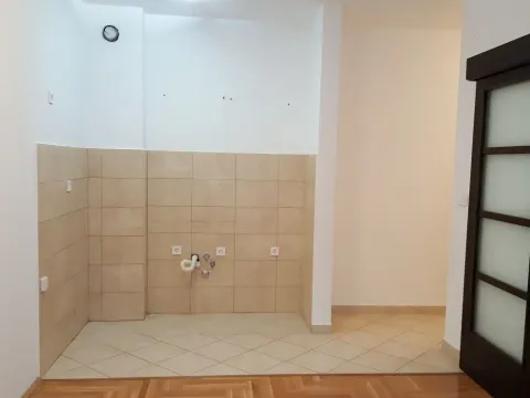 Sale, apartment, 42m², Budva, Crna Gora - image 2