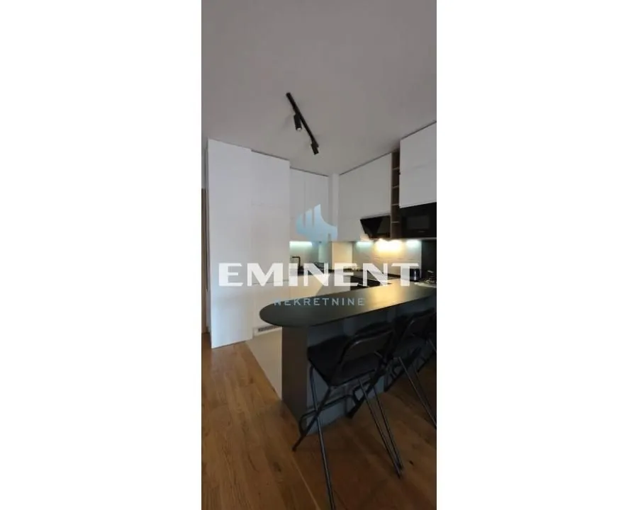 Rent, apartment, 52m², Voždovac Sve Podlokacije, Beograd