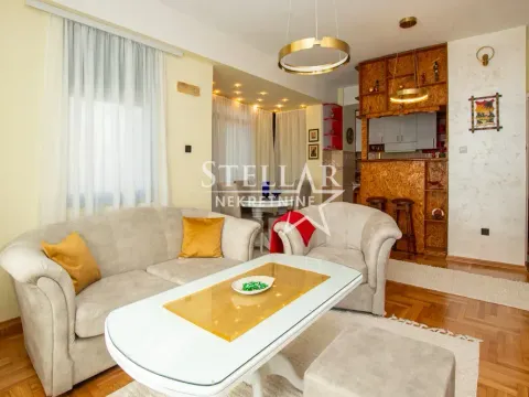 Rent, two bedroom apartment, 76m², Centar, Podgorica - image 2