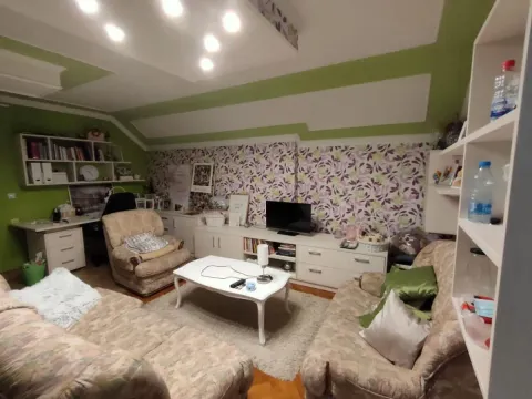 Rent, office space, 950m², Sremska Kamenica, Petrovaradin - image 23