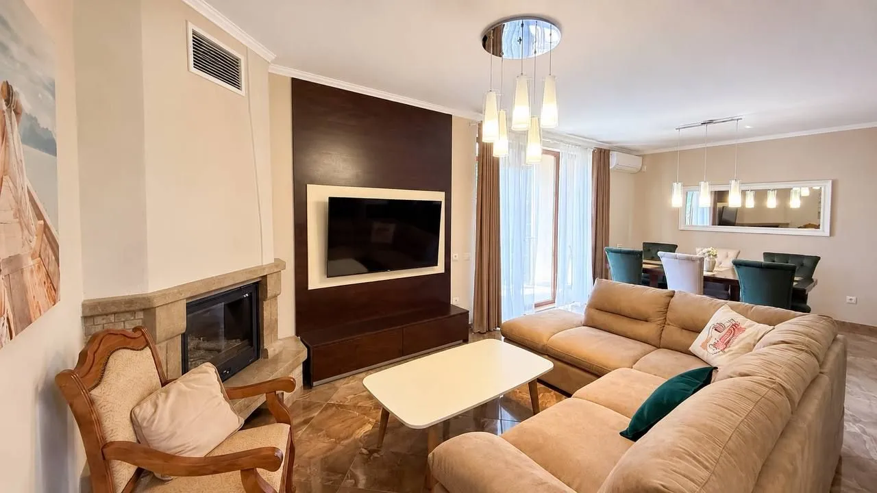 Sale, house, 240m², Šušanj, Bar
