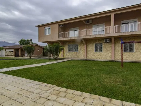 Prodaja, kuća, 400m², Danilovgrad, Crna Gora