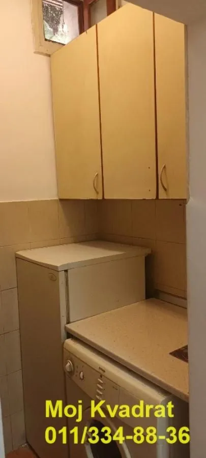 Izdavanje, dvosoban stan, 30m², Stari Grad, Beograd