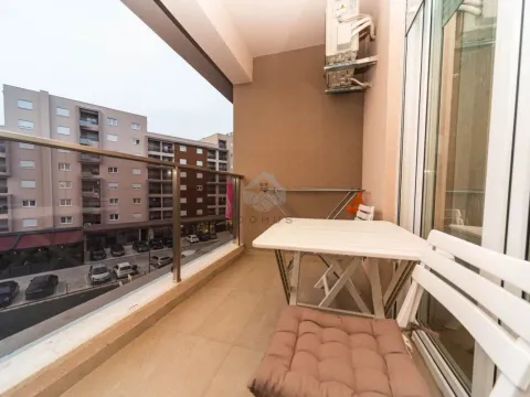 Izdavanje, jednosoban stan, 48m², Stari Aerodrom, Podgorica - image 10