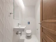 Prodaja, kuća, 492m², Mareza, Podgorica - image 19