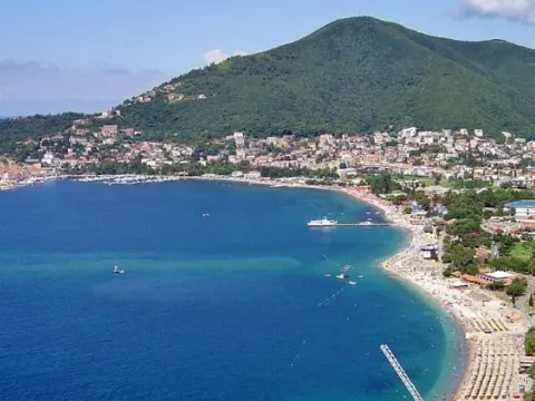 Sale, one bedroom apartment, 52m², Bečići, Budva - image 22