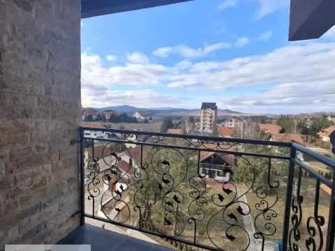 Prodaja, jednosoban stan, 40m², Centar, Zlatibor - image 6