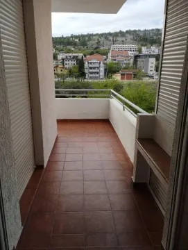 Rent, two bedroom apartment, 80m², Centar, Podgorica - image 7